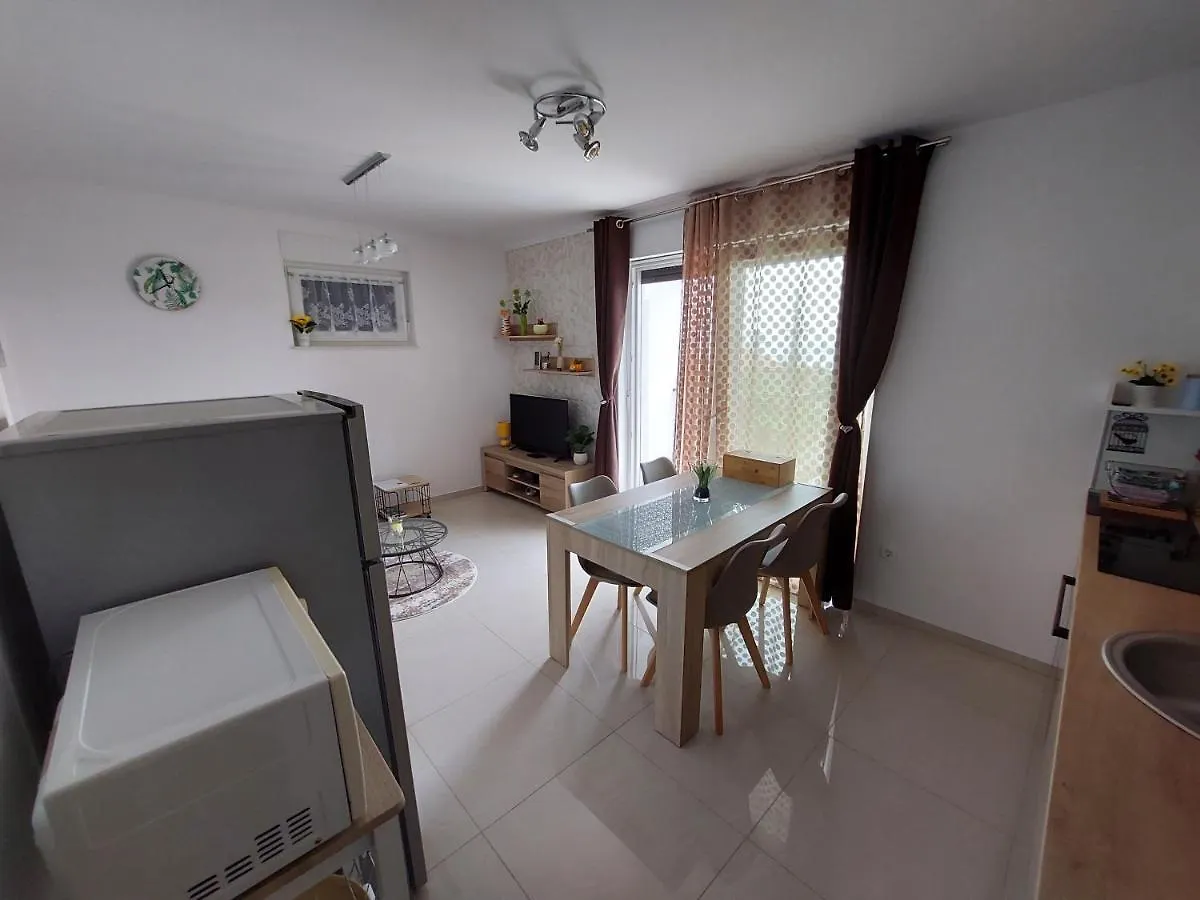 Villa Madlen Icici 0*,  Croatia